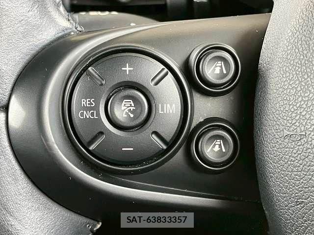 Bmw MINI 2018-04 7725773-5