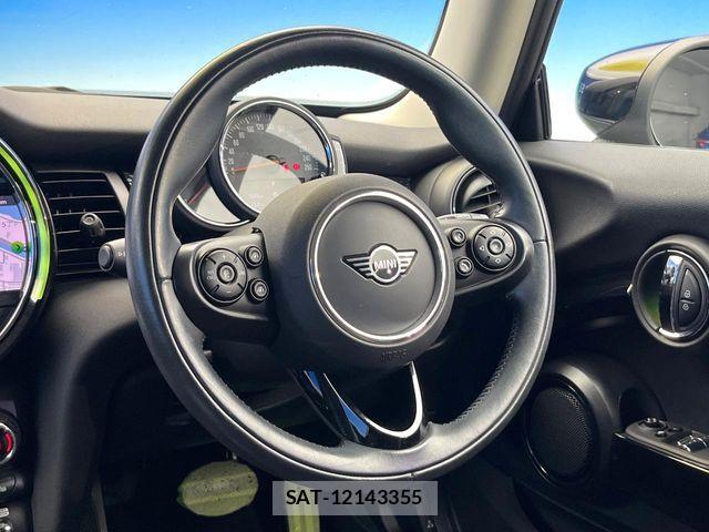 Bmw MINI 2020-06 7962637-10