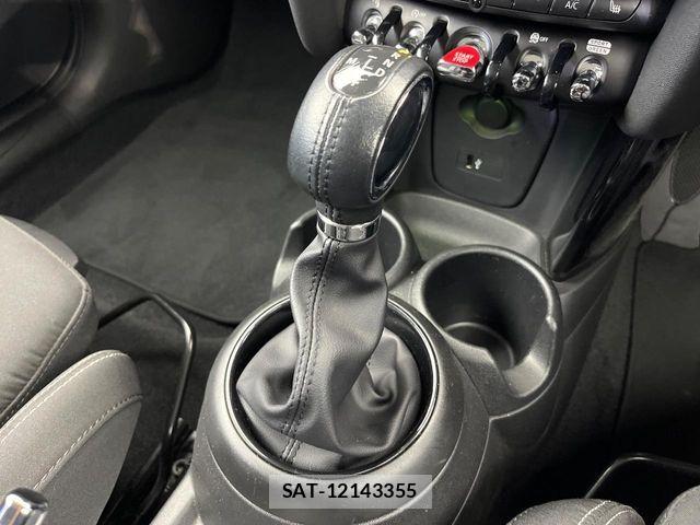 Bmw MINI 2020-06 7962637-11