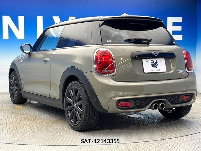 Bmw MINI 2020-06 7962637-18