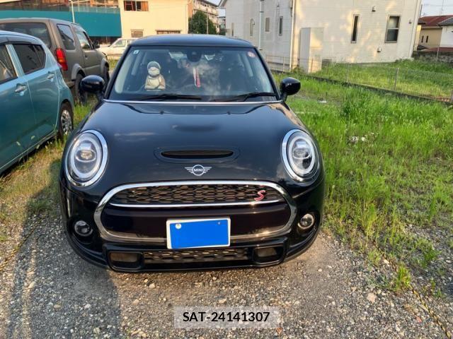 Bmw MINI 2021-06 8208746-1