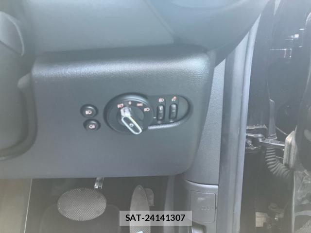 Bmw MINI 2021-06 8208746-19