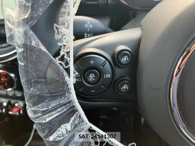 Bmw MINI 2021-06 8208746-22