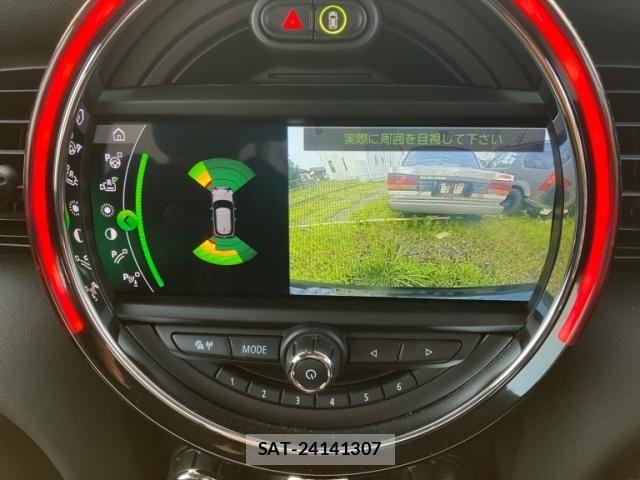 Bmw MINI 2021-06 8208746-24
