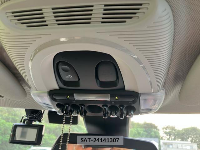 Bmw MINI 2021-06 8208746-26