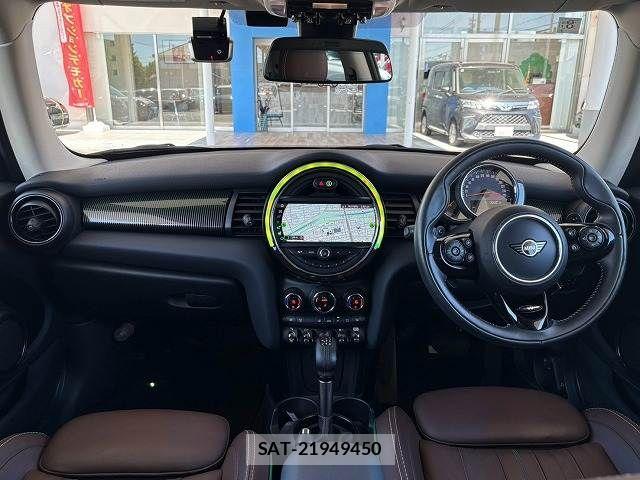 Bmw MINI 2020-09 8744022-1