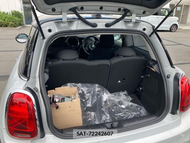 Bmw MINI 2021-02 8871480-12