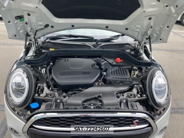 Bmw MINI 2021-02 8871480-13