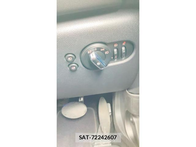Bmw MINI 2021-02 8871480-19