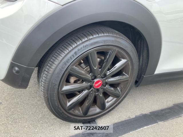 Bmw MINI 2021-02 8871480-5