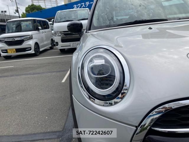 Bmw MINI 2021-02 8871480-8
