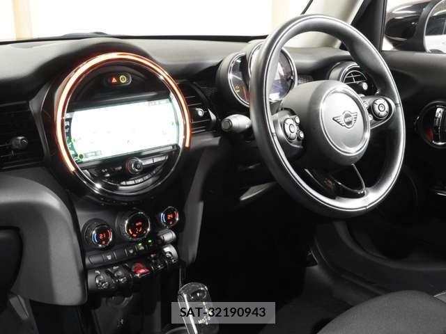 Bmw MINI 2020-11 5872290-17
