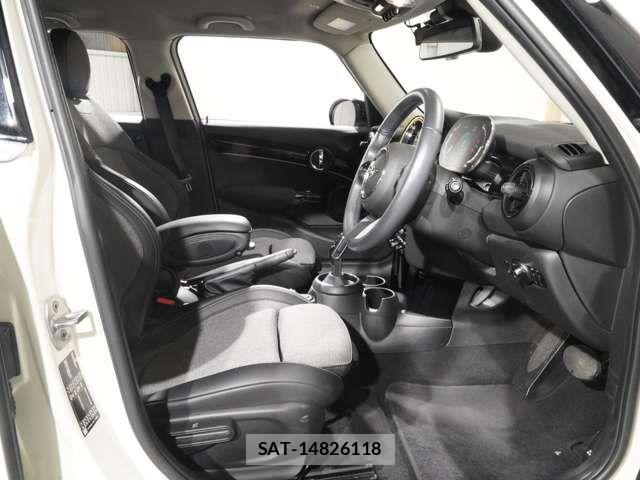 Bmw MINI 2022-05 5872287-12