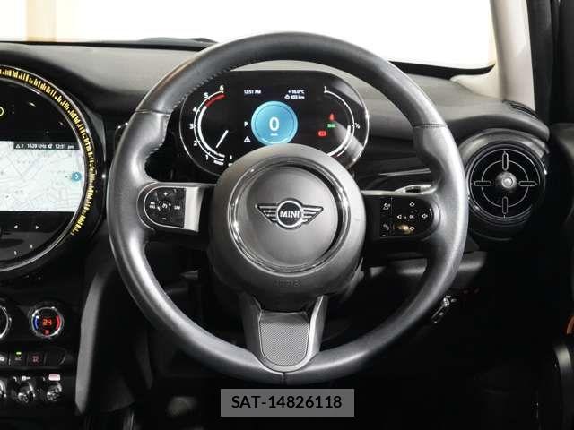 Bmw MINI 2022-05 5872287-16