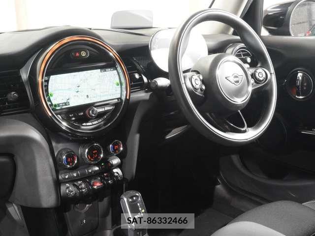 Bmw MINI 2021-03 5872288-16