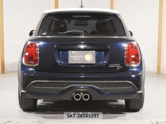 Bmw MINI 2023-10 5872285-8