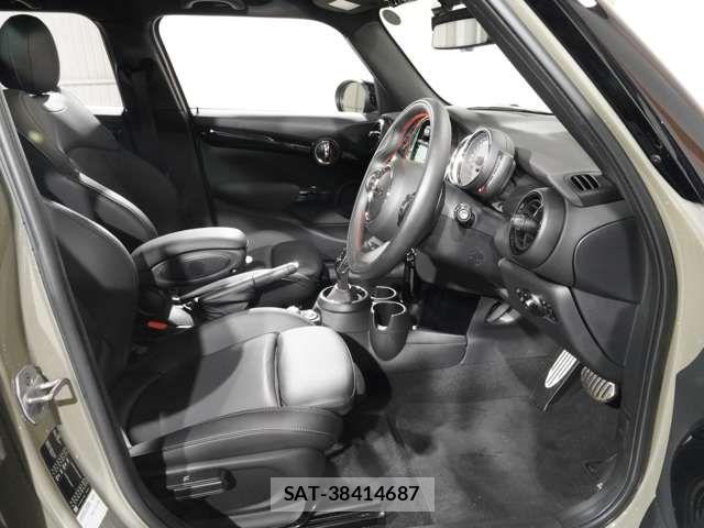 Bmw MINI 2020-08 6013120-12