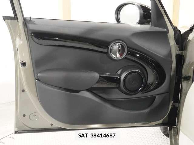 Bmw MINI 2020-08 6013120-13
