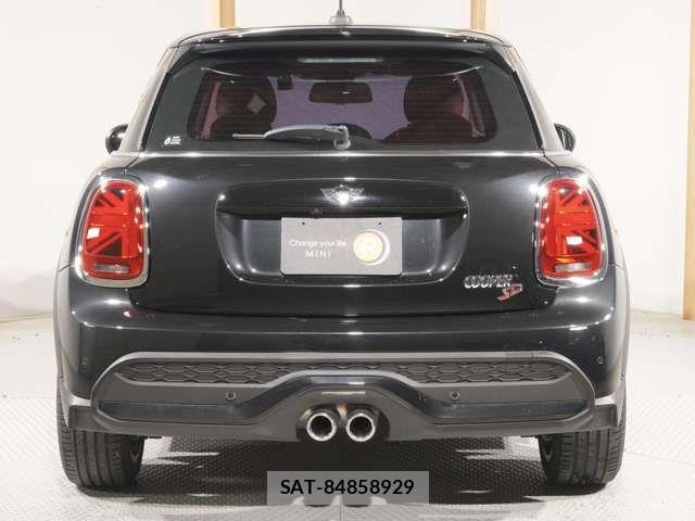 Bmw MINI 2024-03 6013118-8
