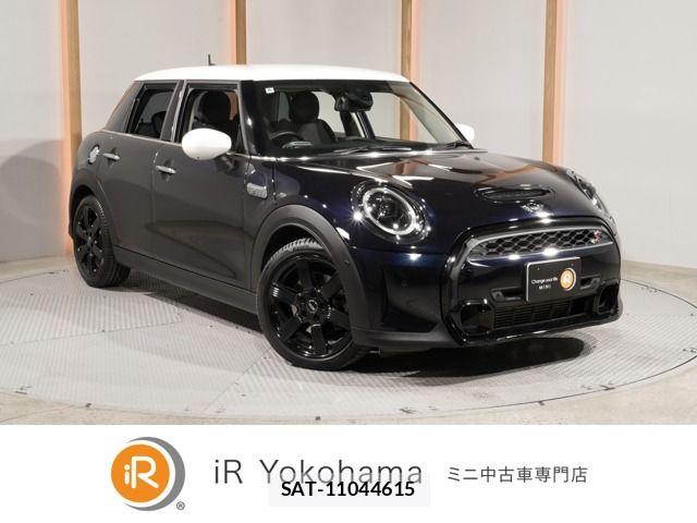 Bmw MINI 2022-06 6013121-0