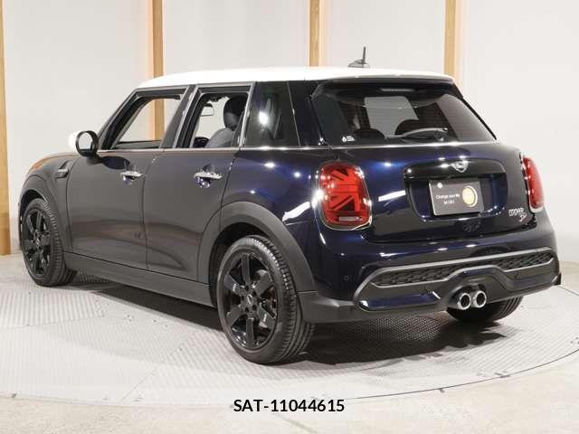 Bmw MINI 2022-06 6013121-9