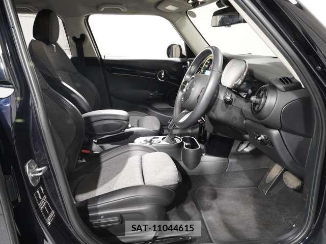 Bmw MINI 2022-06 6013121-12