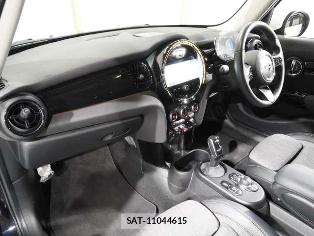 Bmw MINI 2022-06 6013121-14