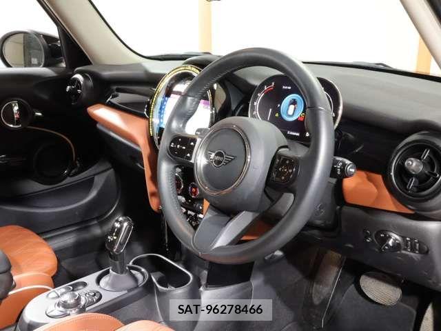 Bmw MINI 2024-03 6245784-15