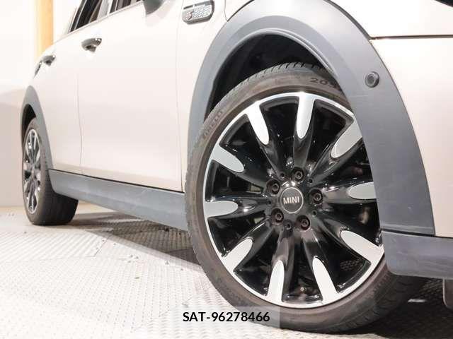 Bmw MINI 2024-03 6245784-19