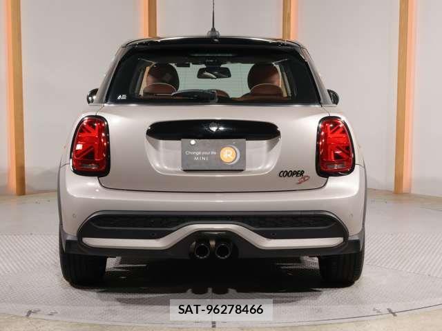 Bmw MINI 2024-03 6245784-8