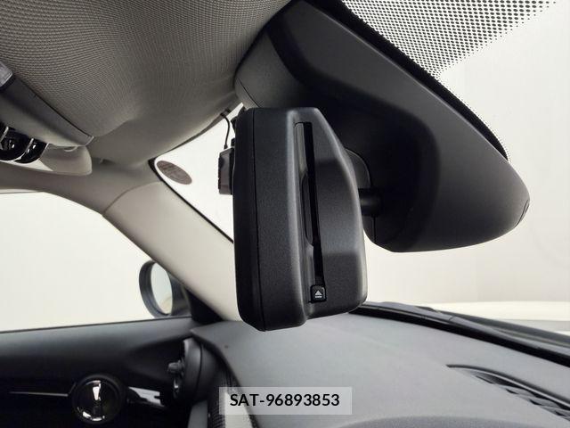 Bmw MINI 2021-01 6500359-24