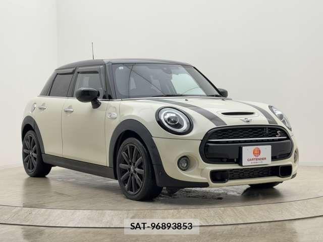 Bmw MINI 2021-01 6500359-4