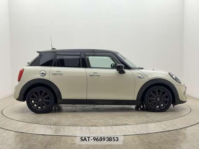 Bmw MINI 2021-01 6500359-5