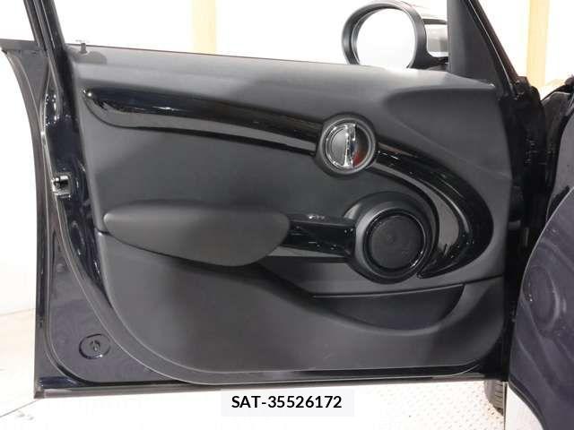 Bmw MINI 2021-04 7059605-13