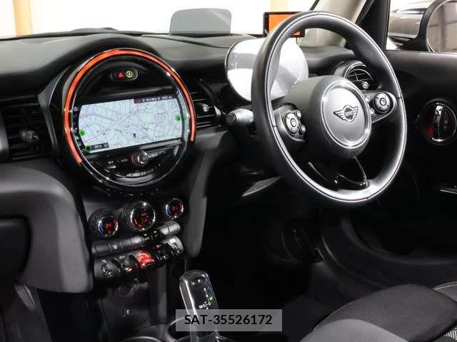 Bmw MINI 2021-04 7059605-17