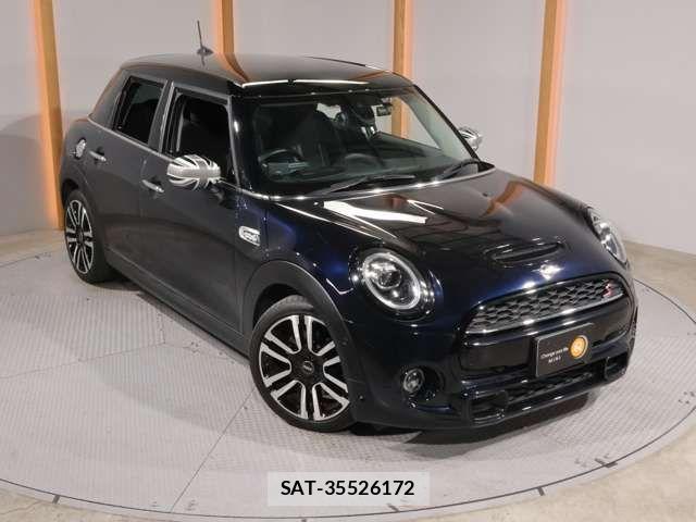 Bmw MINI 2021-04 7059605-18