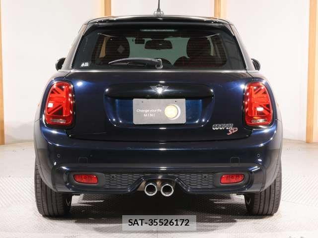 Bmw MINI 2021-04 7059605-8