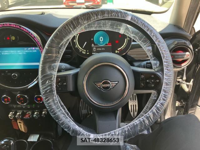 Bmw MINI 2022-07 7059609-17
