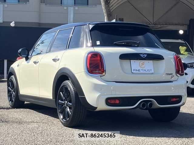 Bmw MINI 2019-07 7221850-18