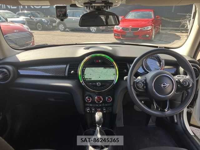 Bmw MINI 2019-07 7221850-2