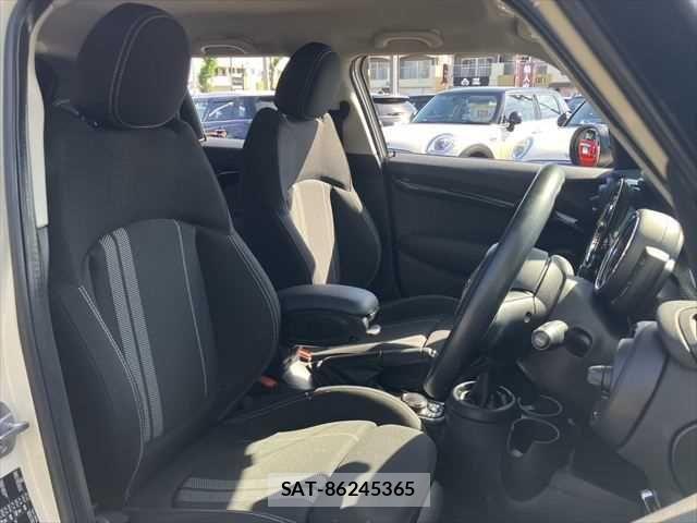 Bmw MINI 2019-07 7221850-6
