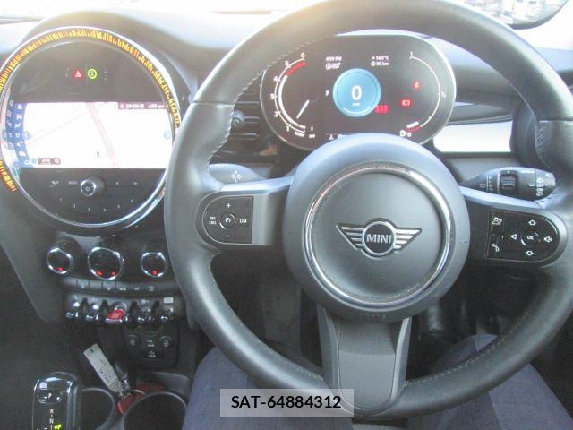 Bmw MINI 2022-03 7221855-16
