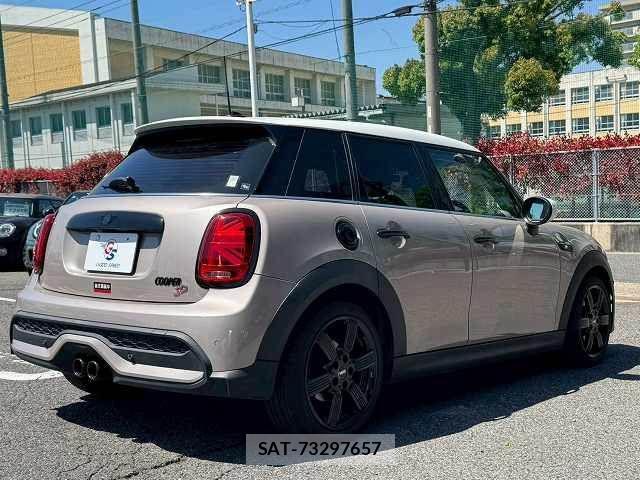 Bmw MINI 2022-03 7221853-12