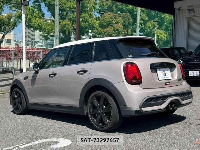 Bmw MINI 2022-03 7221853-14