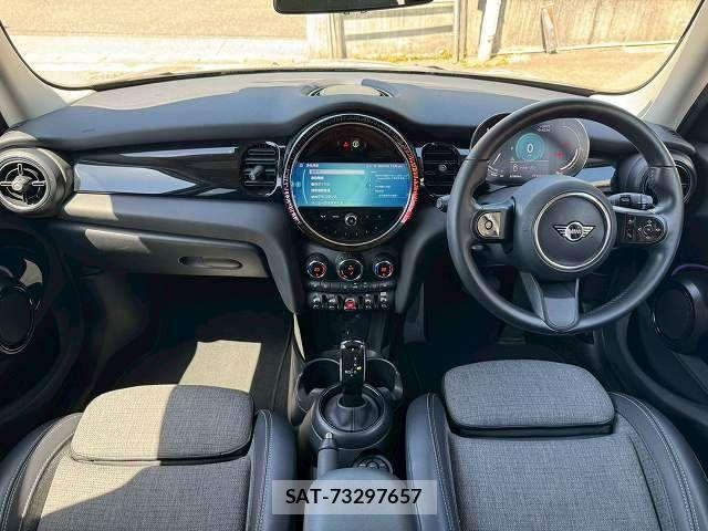 Bmw MINI 2022-03 7221853-2