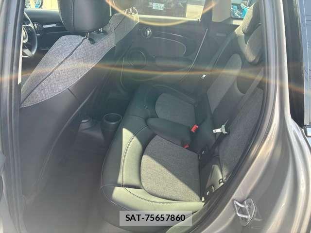 Bmw MINI 2023-09 7221856-12