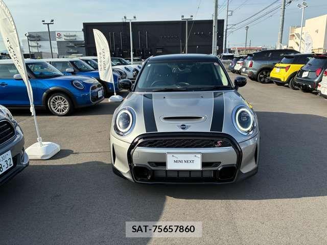 Bmw MINI 2023-09 7221856-1