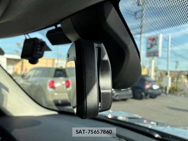 Bmw MINI 2023-09 7221856-19