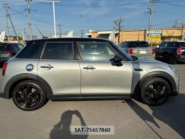 Bmw MINI 2023-09 7221856-3