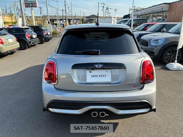 Bmw MINI 2023-09 7221856-5